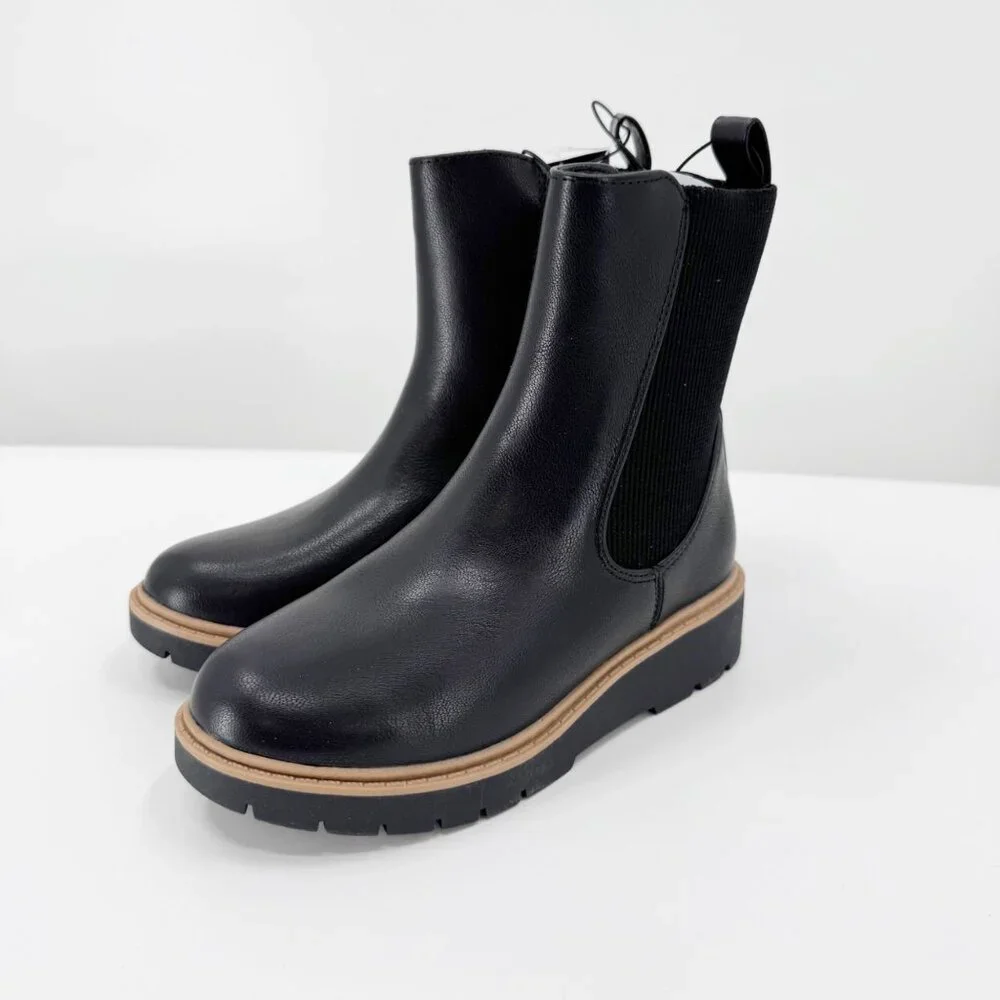 NEW Art Class Kids' Laurel Chelsea Boots - Black